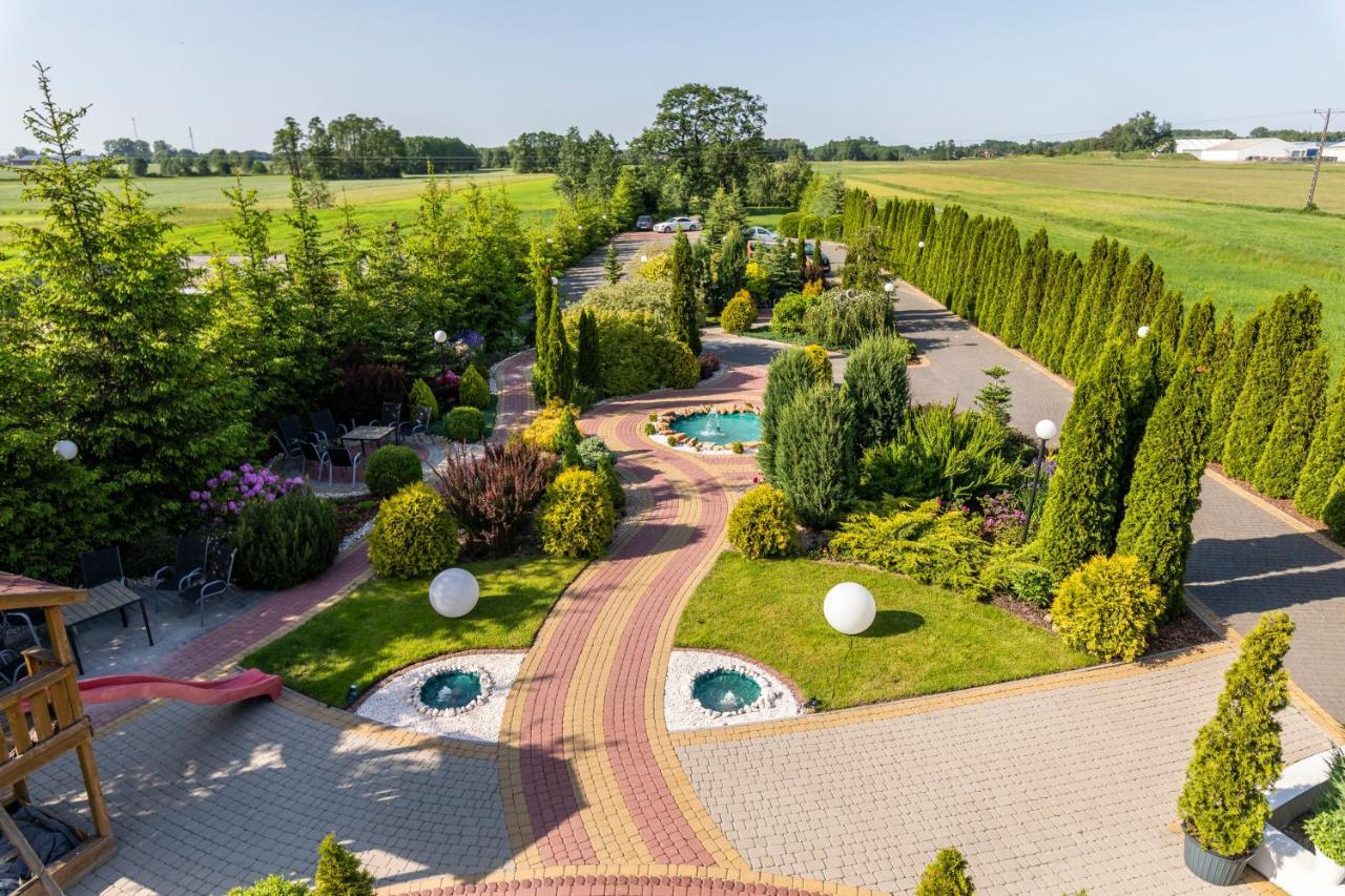 Rezydencja Szmaragdowy Ogrod Hotel Konstantynów Łódzki Exterior foto